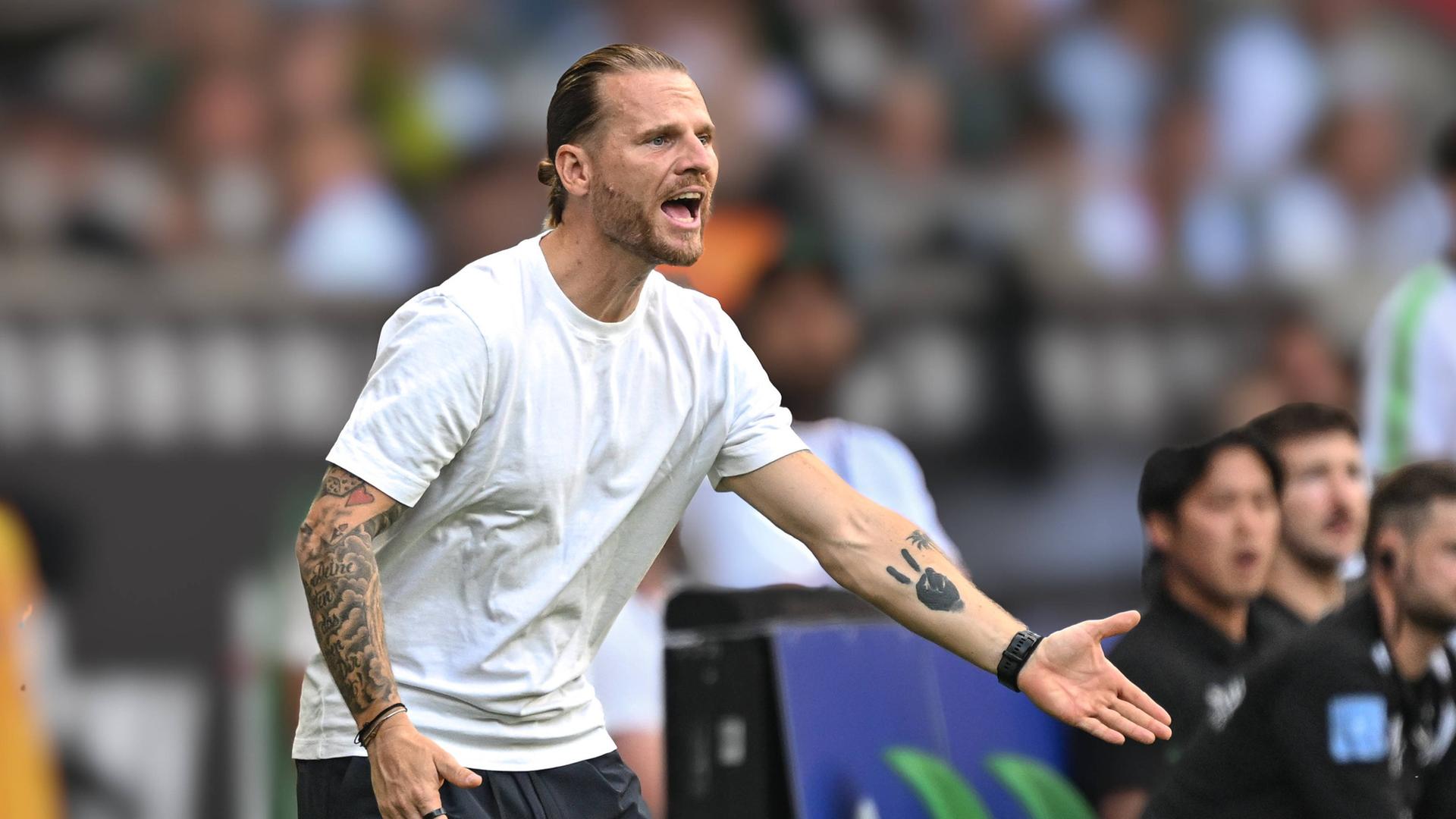 Null Punkte aus drei Spielen: Eugen Polanski ist nicht mehr Trainer von Borussia Mönchengladbach. | IMAGO / pepphoto