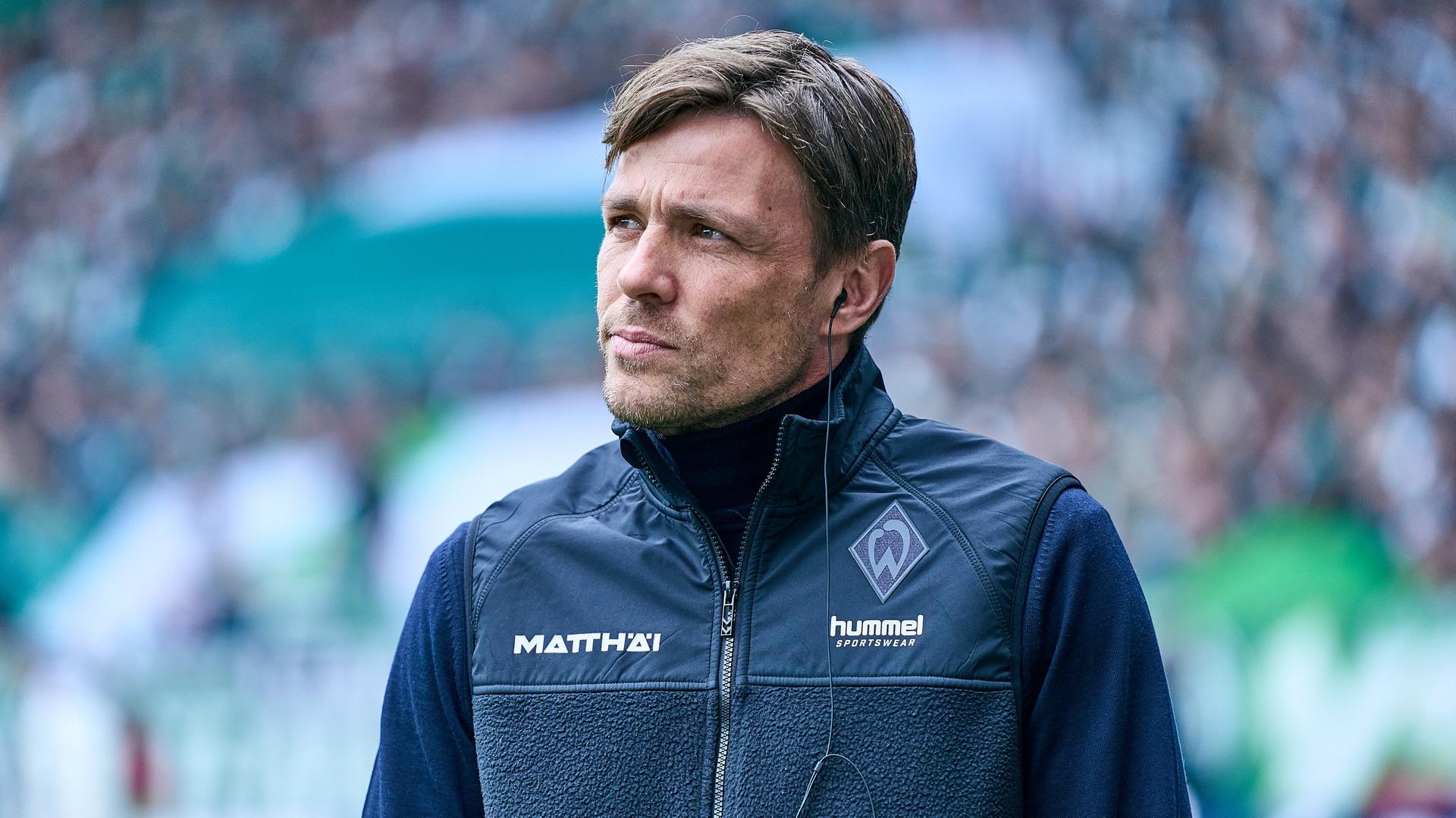 Clemens Fritz steht im Weser-Stadion | Gumzmedia | Andreas Gumz