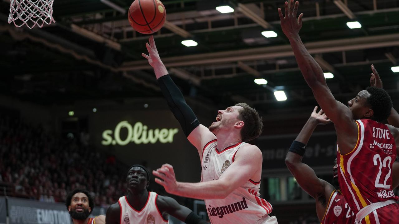 Bayern bezwingen Würzburg Baskets
