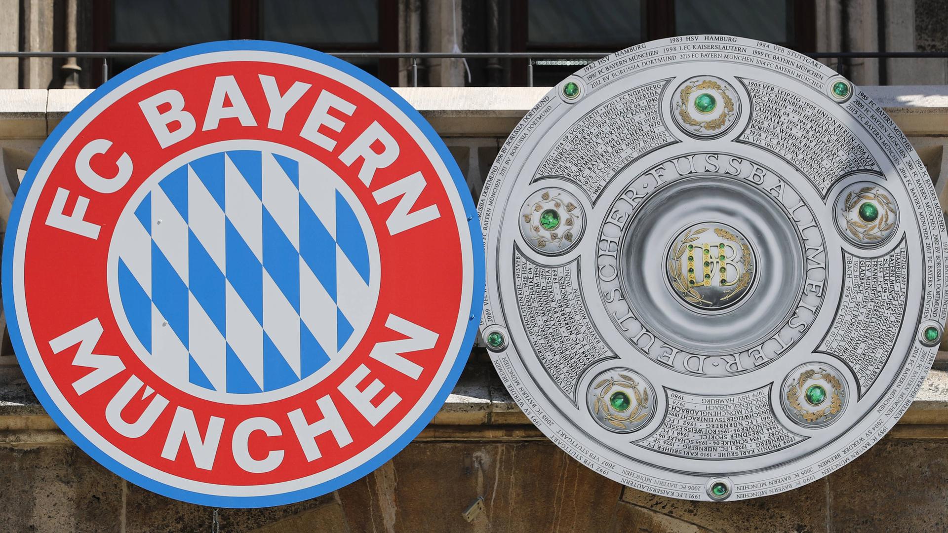Das Logo der Bayern mit der Meisterschale | Bayern
