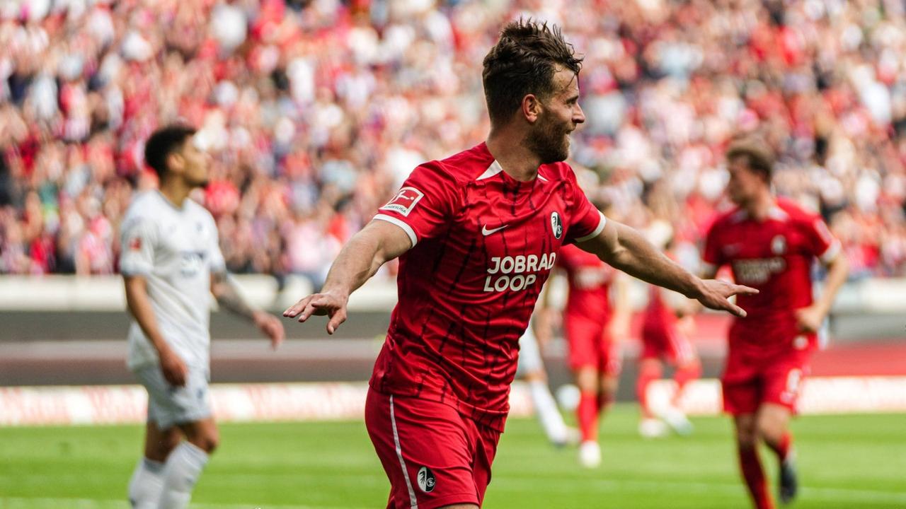 Lucas Höler bejubelt ein Tor. | IMAGO, IMAGO / Beautiful Sports