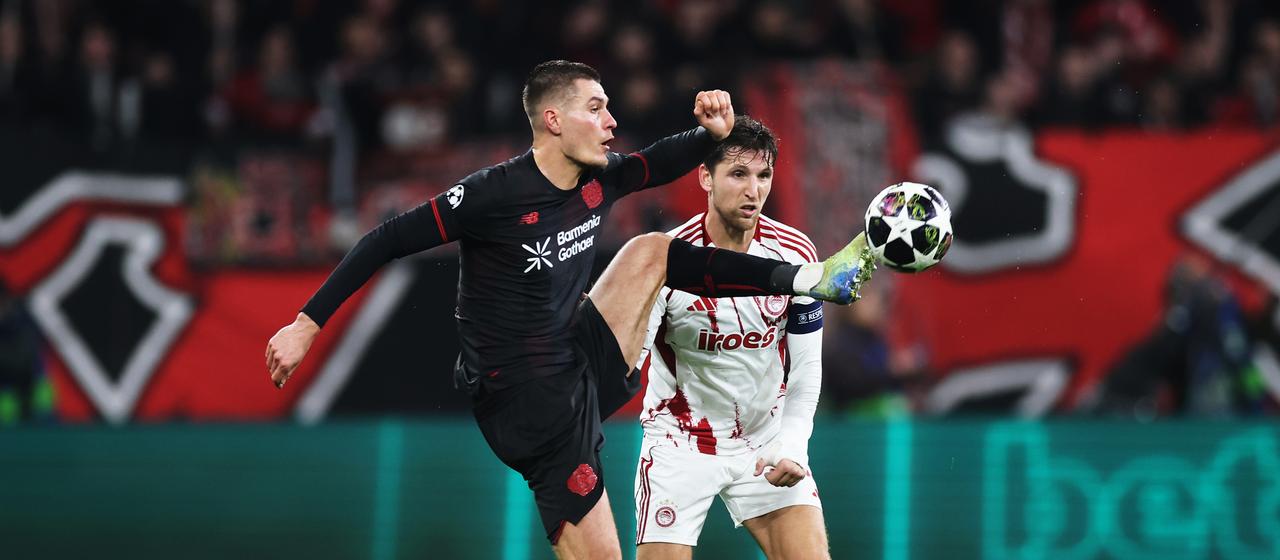 Patrik Schick gegen Panagiotis Retsos