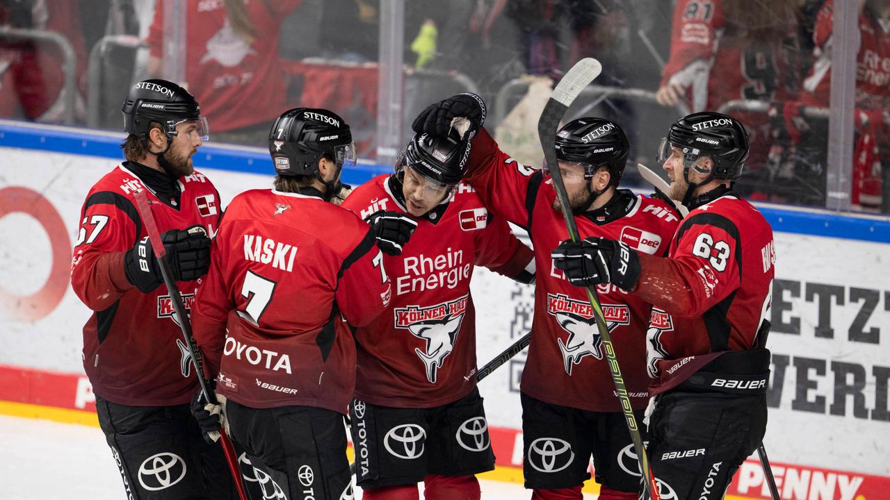 DEL-K-lner-Haie-schlagen-Schwenningen-in-Elf-Tore-Spiel