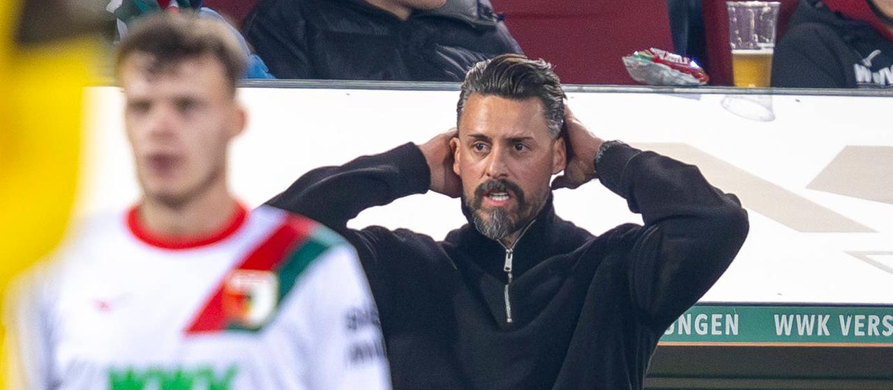 FCA-Coach Sandro Wagner hadert mit dem Spiel seiner Mannschaft