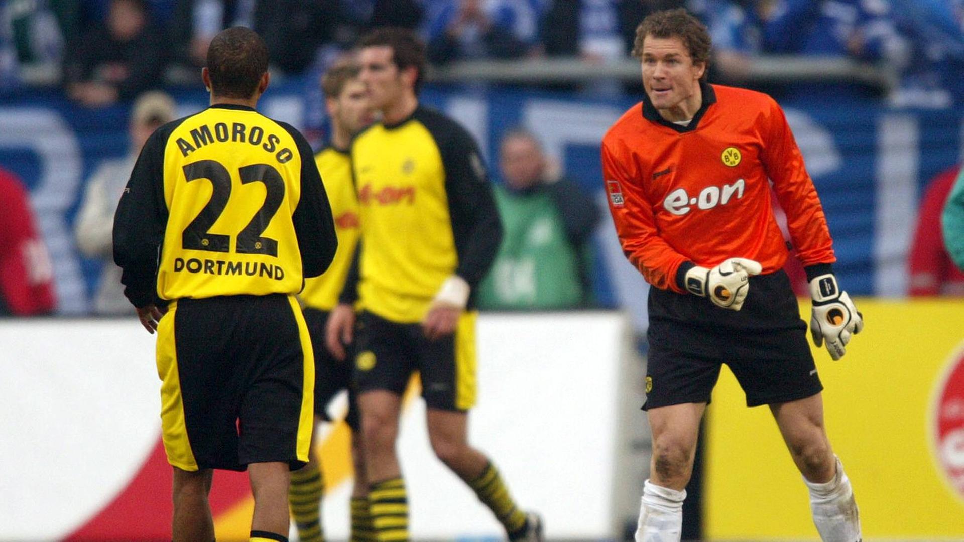 Jens Lehmann brüllt Marcio Amoroso zusammen | IMAGO/Team 2