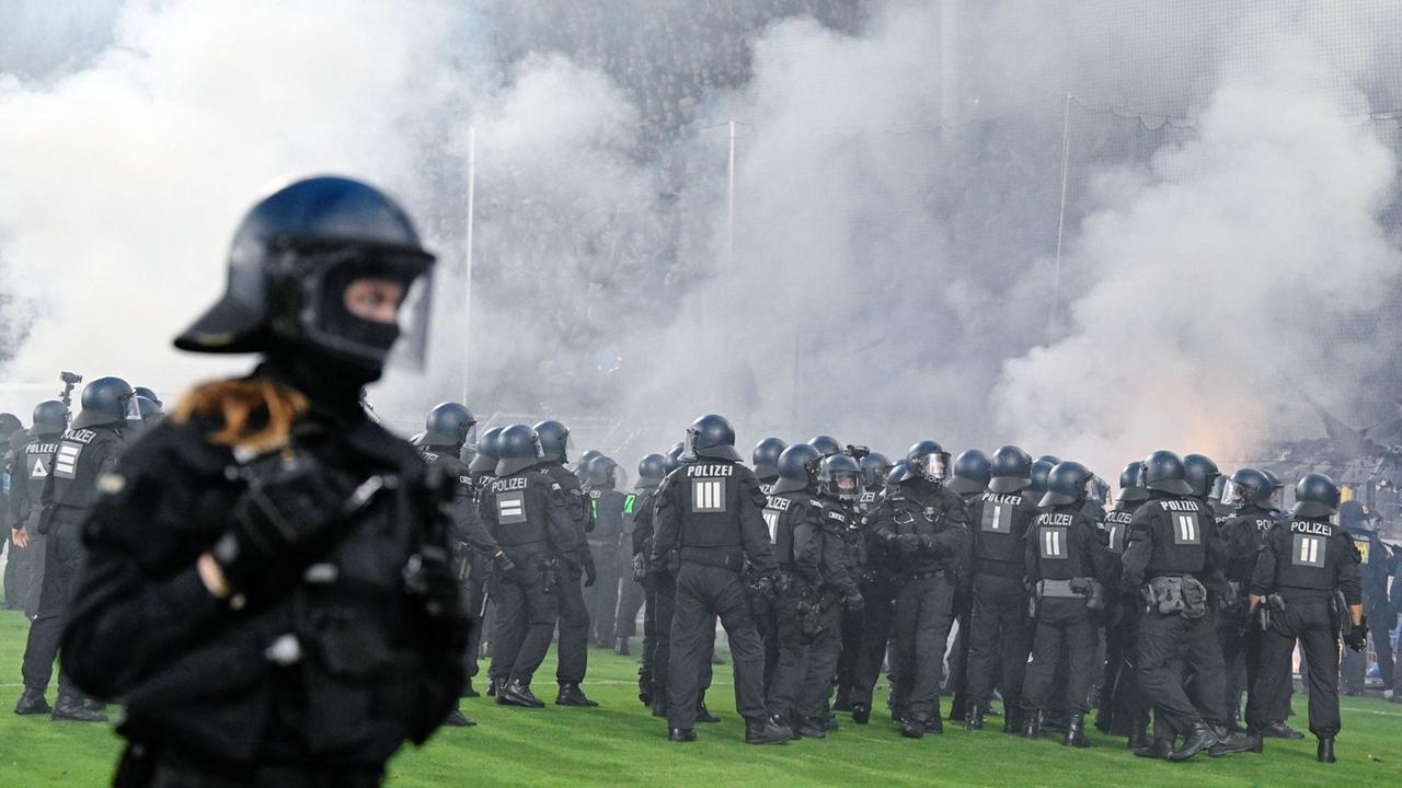 DFB-Sportgericht verhängt 100.000 Euro Geldstrafe gegen Waldhof Mannheim