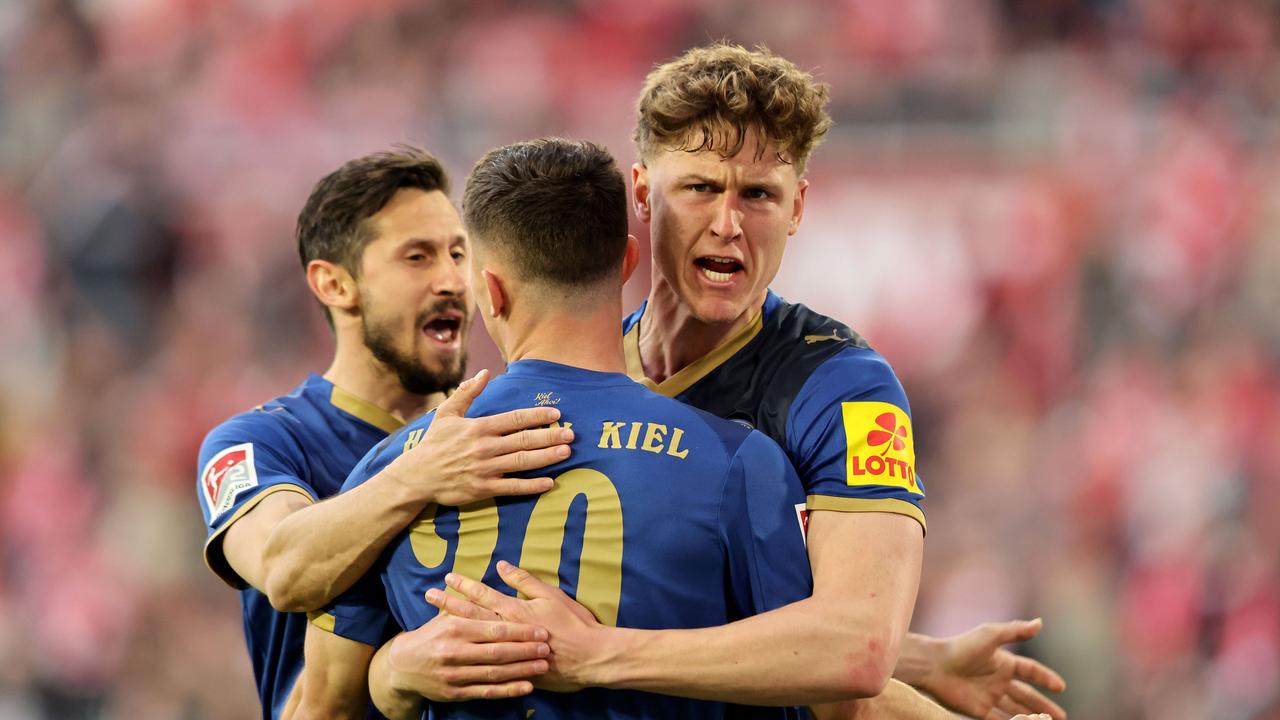 Kiel schießt Düsseldorf in noch größere Krise