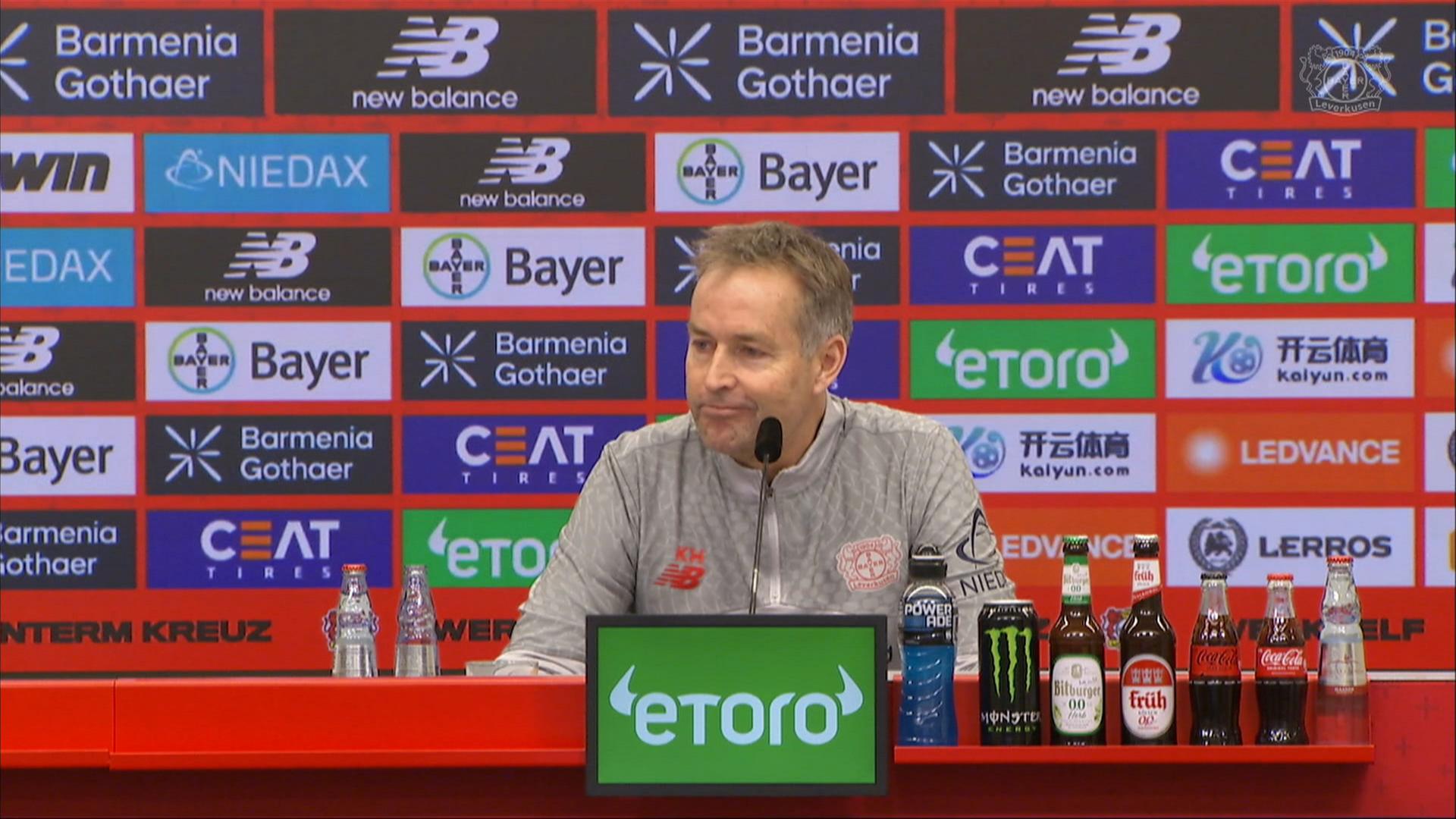 Kasper Hjulmand während einer Pressekonferenz | Sportschau