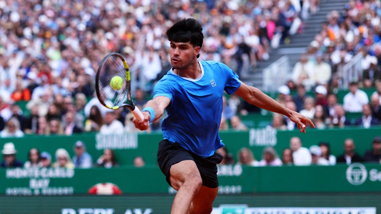 Carlos Alcaraz siegt überzeugend gegen Sebastian Baez