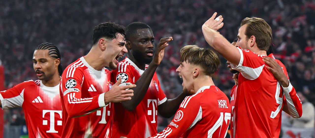 Category:FC Bayern München - Wikimedia