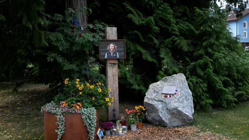 Der Gedenkort im neu ernannten Laura-Dahlmeier-Park in Garmisch-Partenkirchen.