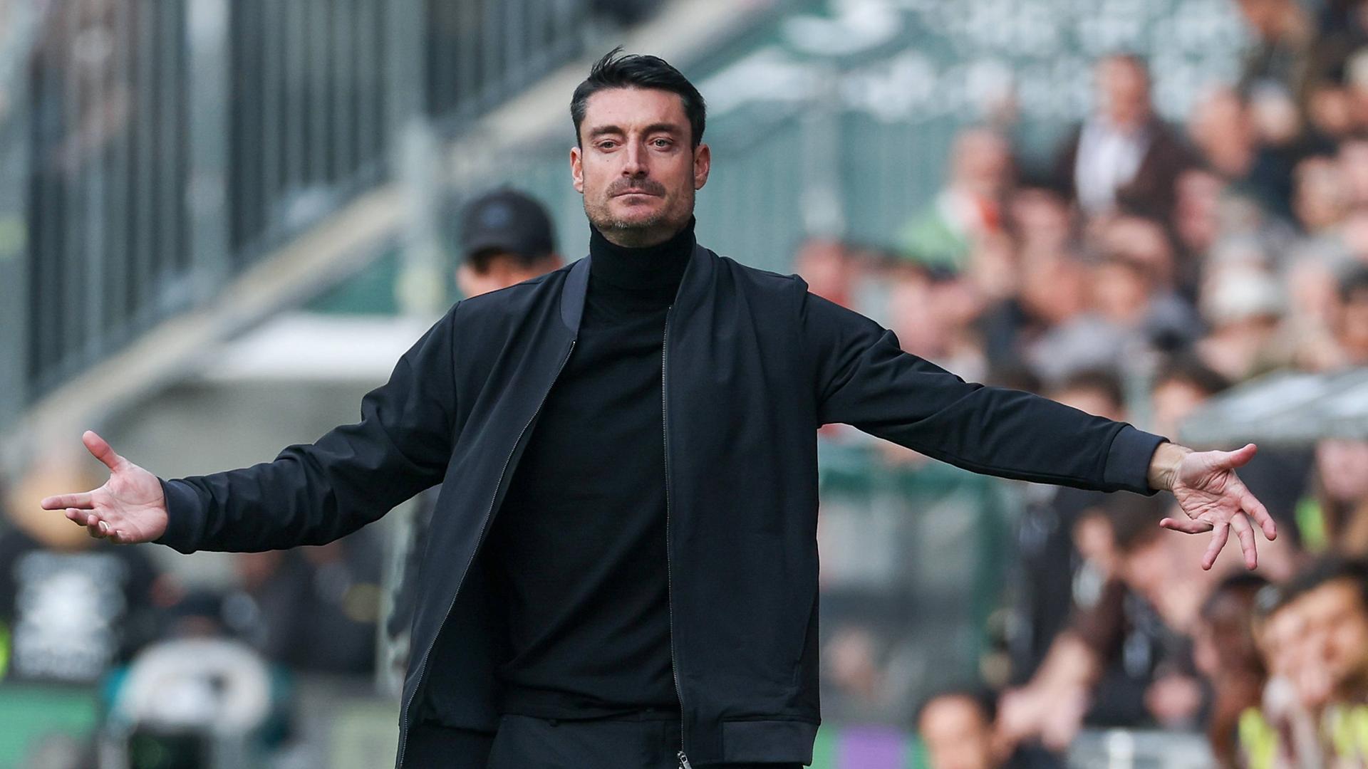Frust bei Eintracht-Trainer Albert Riera | IMAGO / osnapix