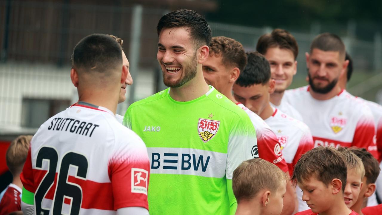 Dennis Seimen vor Debüt beim VfB Stuttgart - ausgerechnet gegen den SC Paderborn