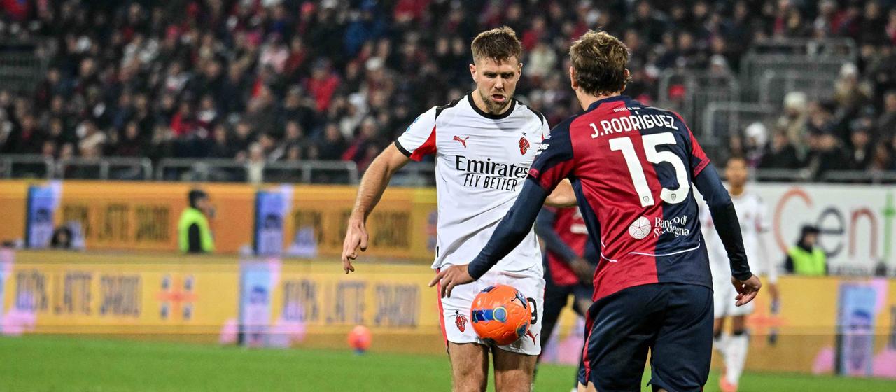 AC Mailands Niclas Füllkrug in Aktion