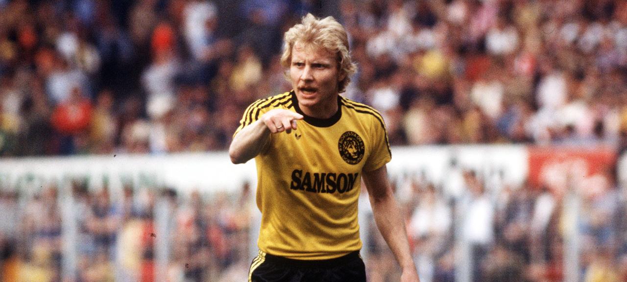 Tor des Monats Januar 1977, Manfred Burgsmüller | Imago Tor des Monats Januar 1977, Manfred Burgsmüller