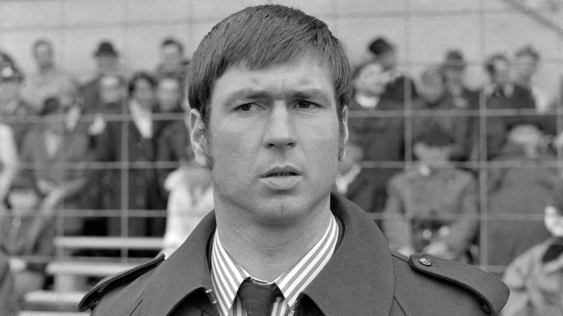 Werder Bremen Trainer Josef Piontek (1972 ) | dpa | SZ Photo/Werek