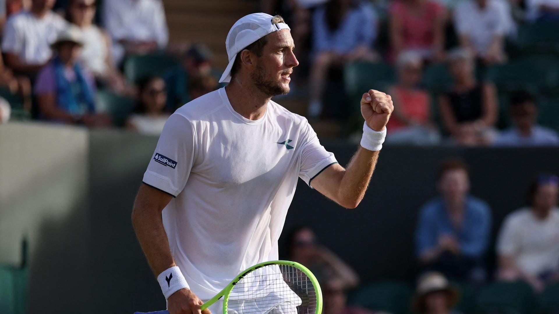 Wimbledon: Hurkacz gibt auf! Struff steht im Viertelfinale