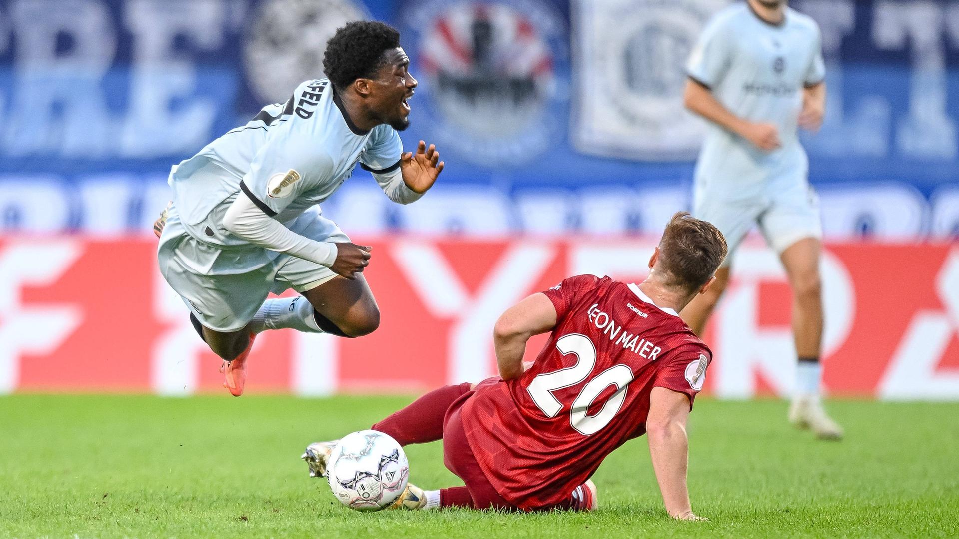 DFB-Pokal: Arminia Bielefeld verliert im Elfmeterschießen bei SG Sonnenhof Großaspach