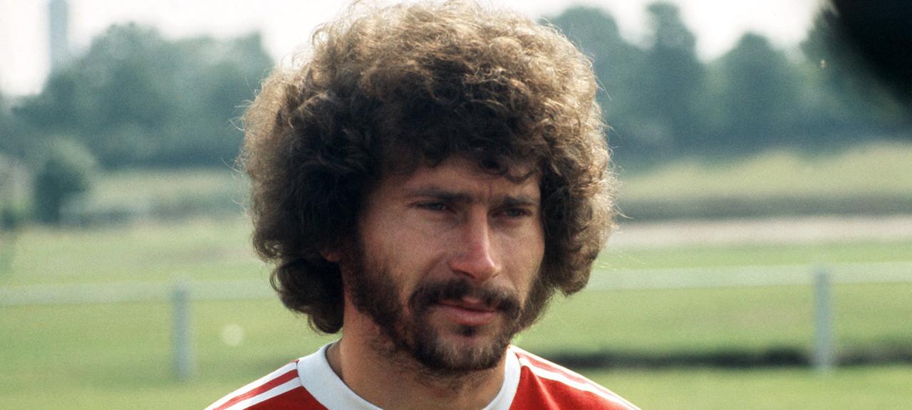 Tor des Monats Mai 1981, Paul Breitner, Bayern München | imago Tor des Monats Mai 1981, Paul Breitner, Bayern München