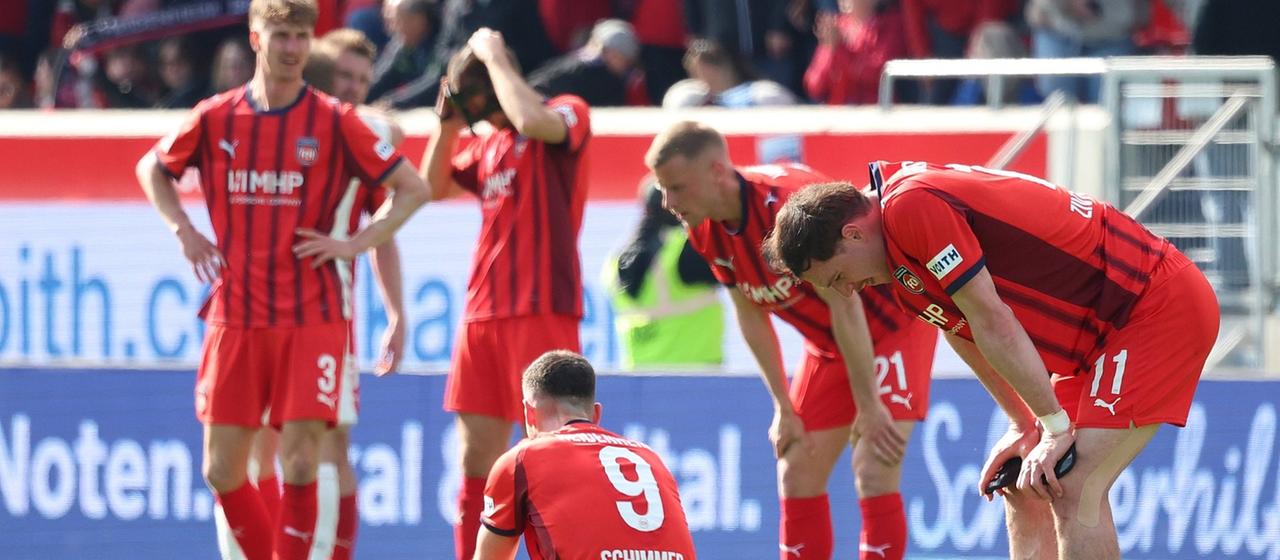 Der 1. FC Heidenheim steigt nach drei Jahren aus der Bundesliga ab