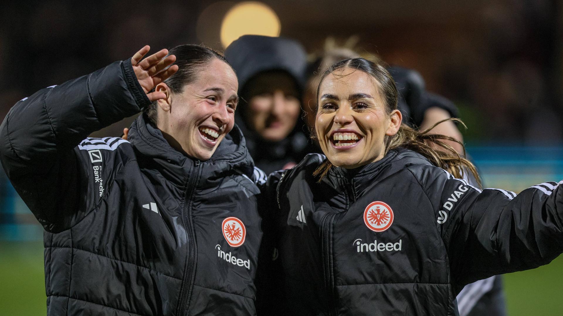Eintracht Spielerinnen jubeln