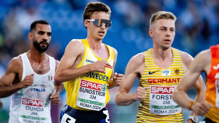 Simon Sundström und Tom Förster (r.) im B-Finale über 10.000