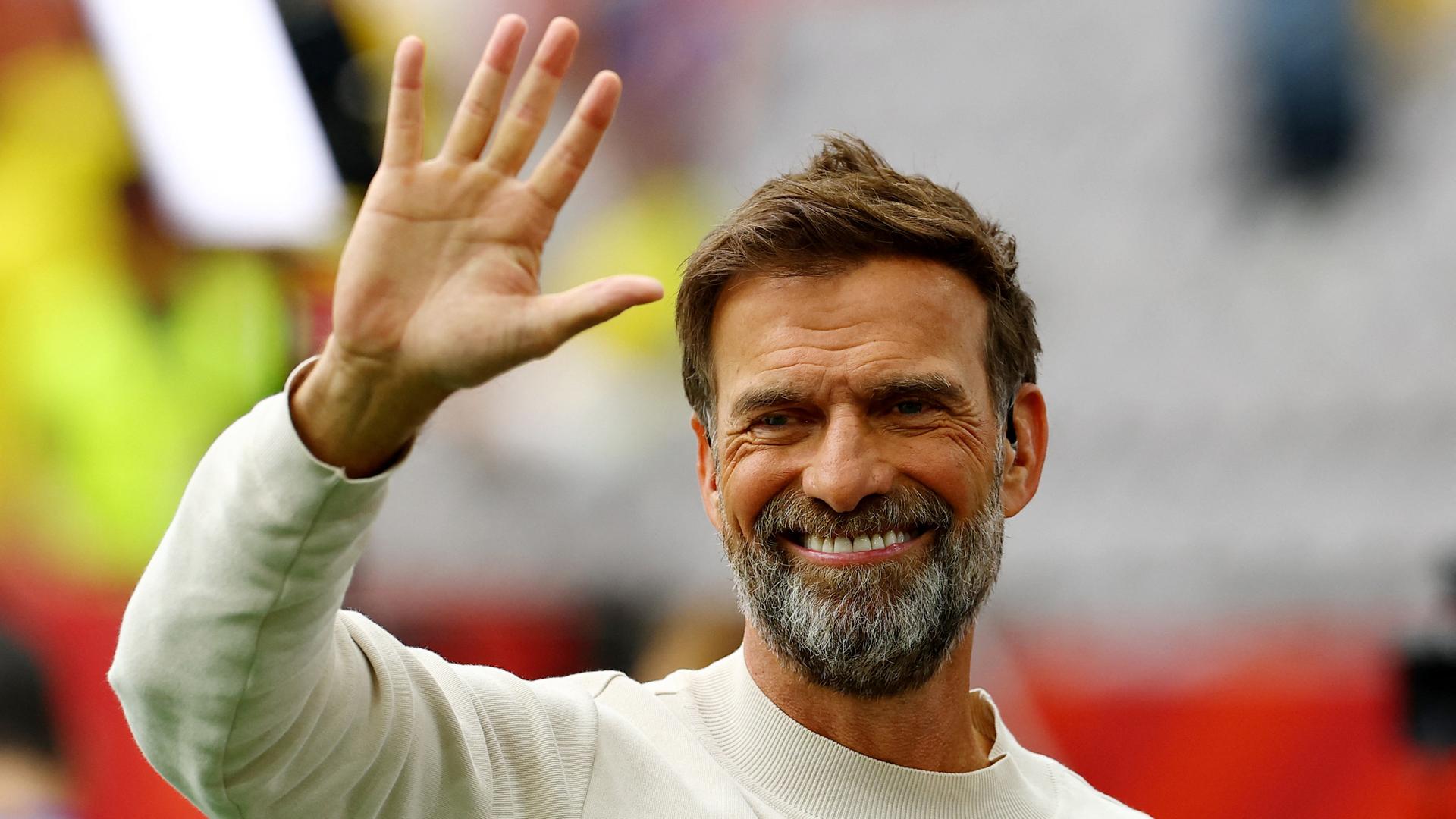 DFB-News: Bundestrainer der Nationalmannschaft - Klopp bestätigt Einigung mit Red Bull