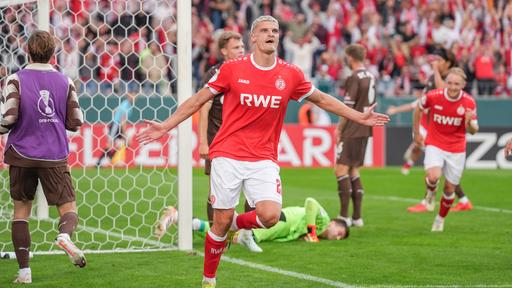 Marek Janssen bejubelt 1:0