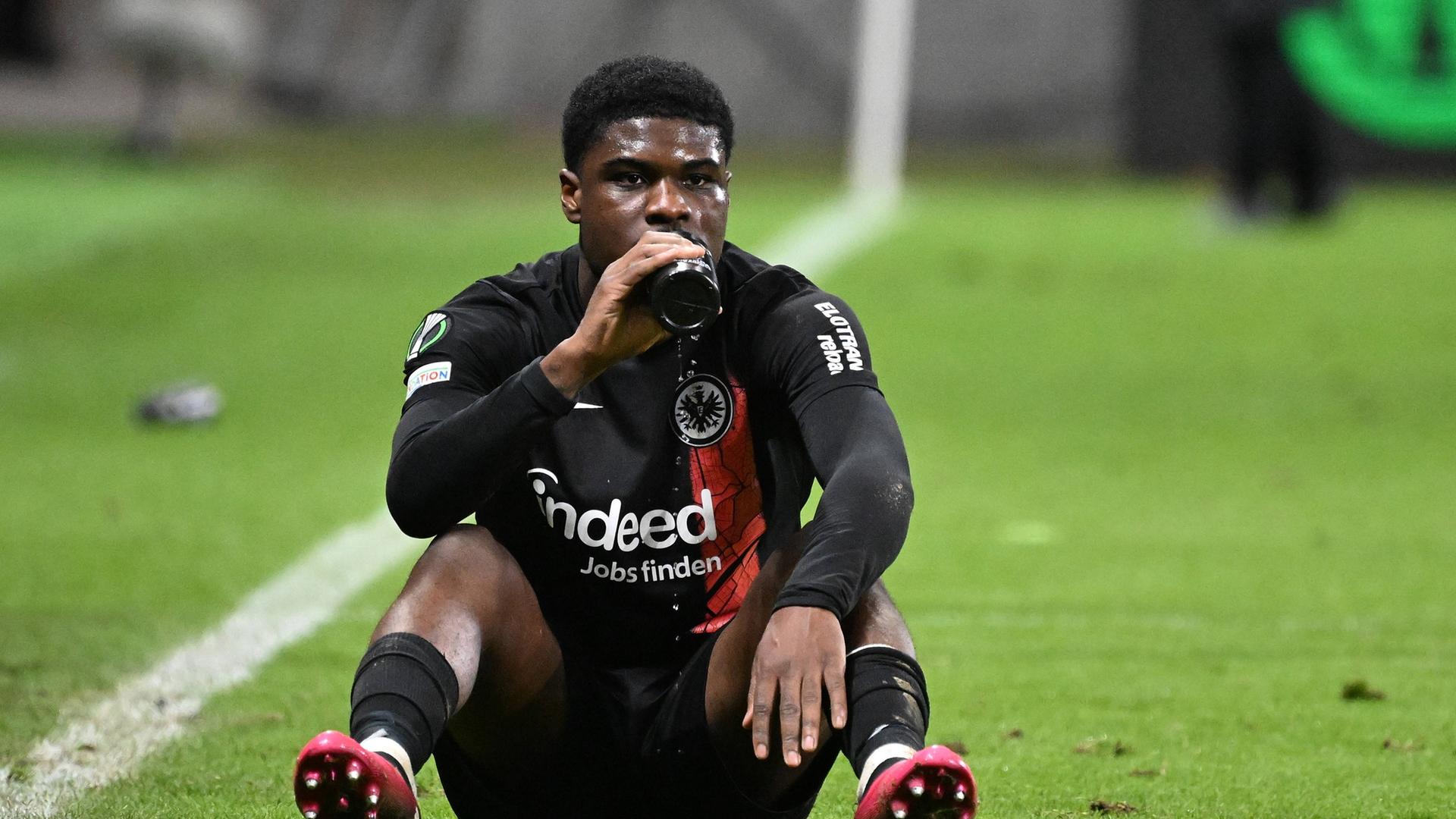Junior Dina Ebimbe von Eintracht Frankfurt | imago
