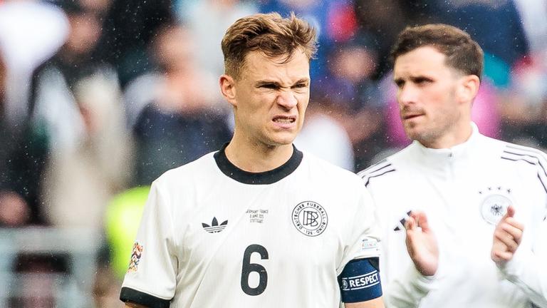 Joshua Kimmich hadert mit der Niederlage gegen Frankreich.