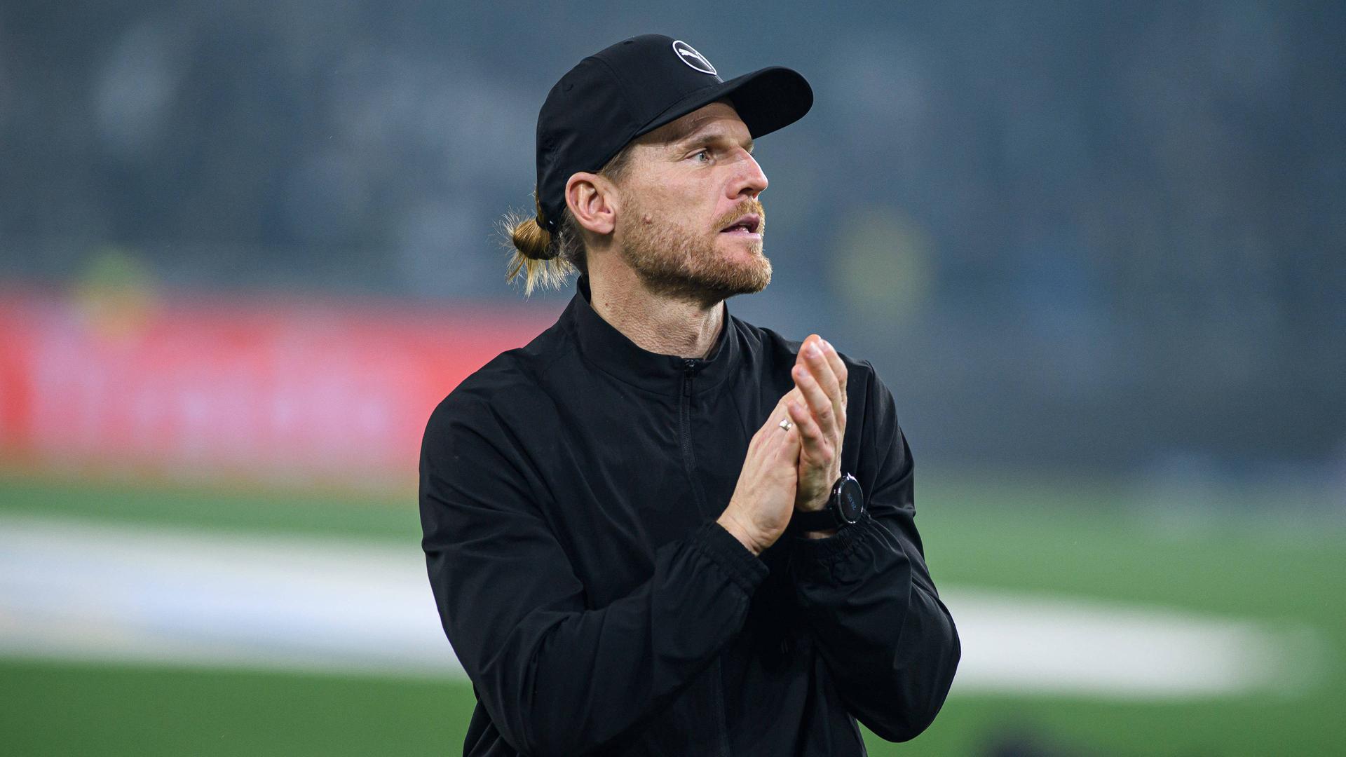 Gladbachs Interimstrainer Eugen Polanski | IMAGO/Vitalii Kliuiev