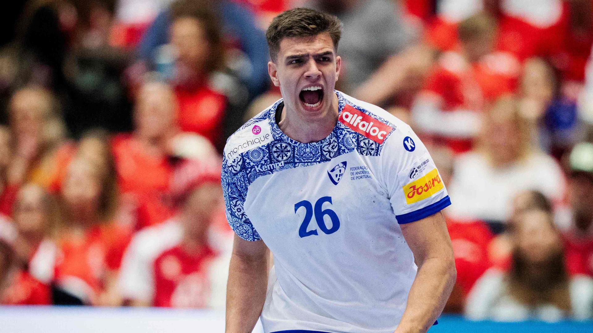 Francisco Costa jubelt fÃ¼r Portugal | AFP/SEBASTIAN ELIAS UTH