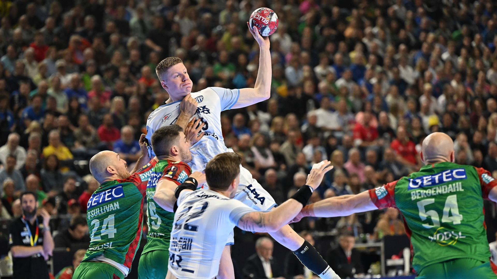 Lemgo besiegt SC Magdeburg im "kleinen" Finale