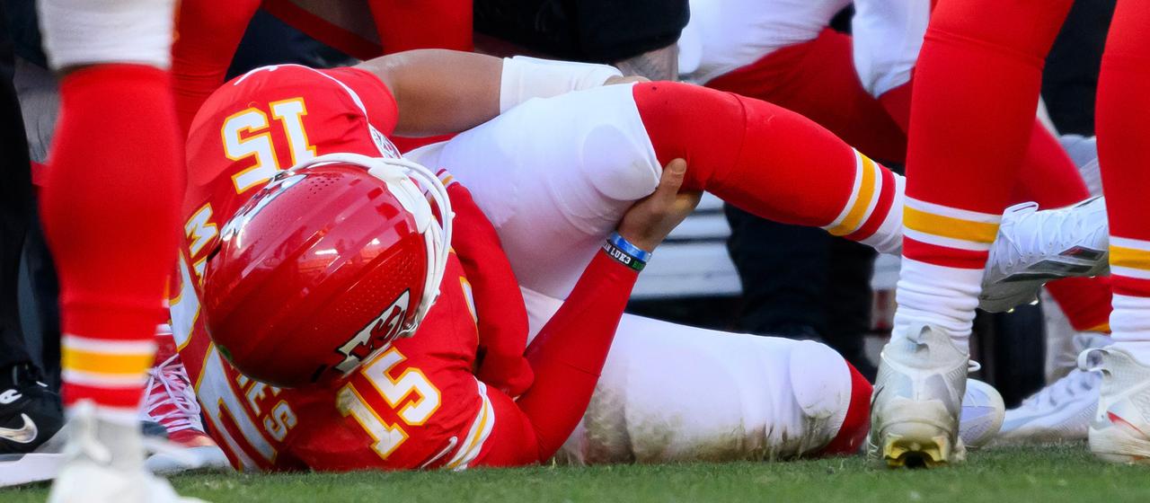 Patrick Mahomes zog sich einen Kreuzbandriss zu.