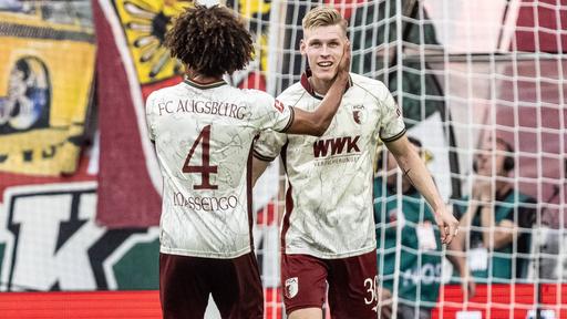 Jubel Freude nach Treffer zum 2:0 durch Anton Kade