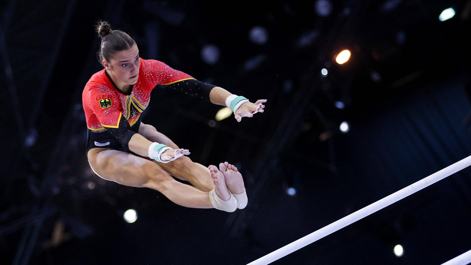 Turnerin Helen Kevric am Stufenbarren bei der EM in Zagreb | IMAGO, IMAGO / Pixsell