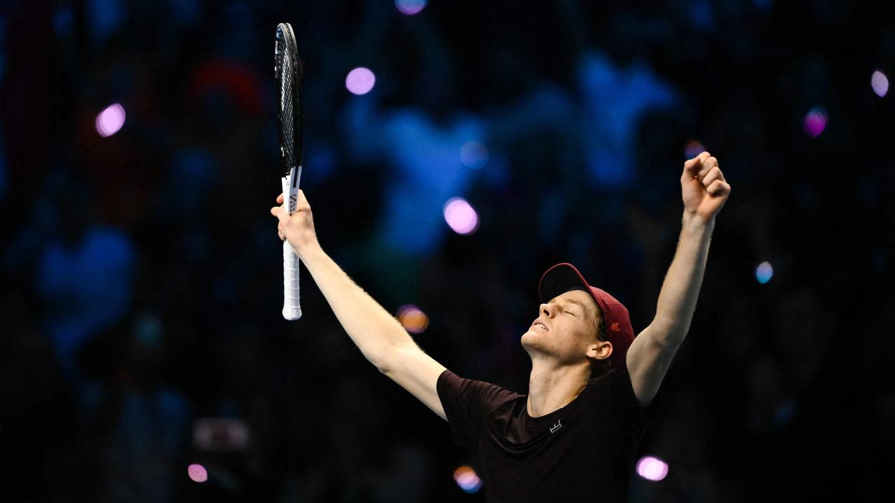 Sinner-besiegt-Alcaraz-die-Highlight-Szenen