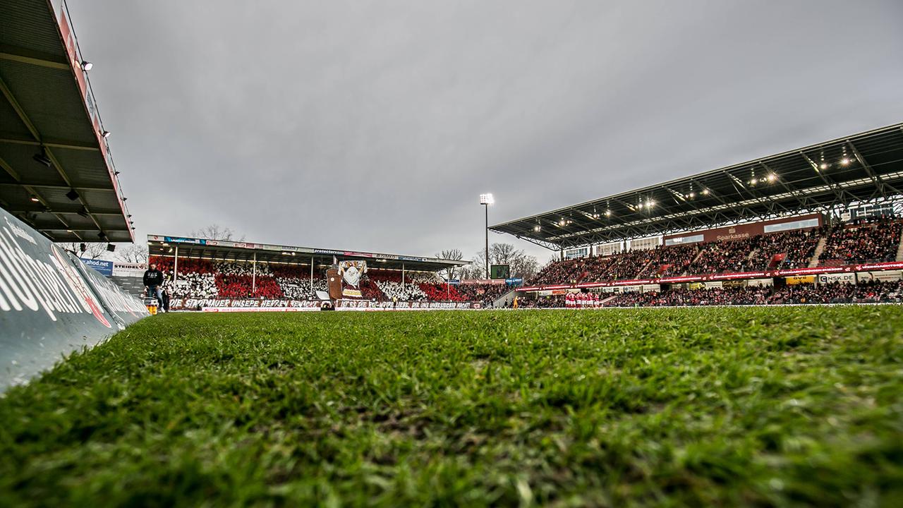 Erstaunlich Schnieder Am Stadion Ebenbildnull