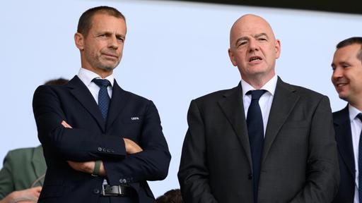 UEFA-Präsident Aleksander Ceferin (l.) und FIFA-Präsident Gianni Infantino (r.)