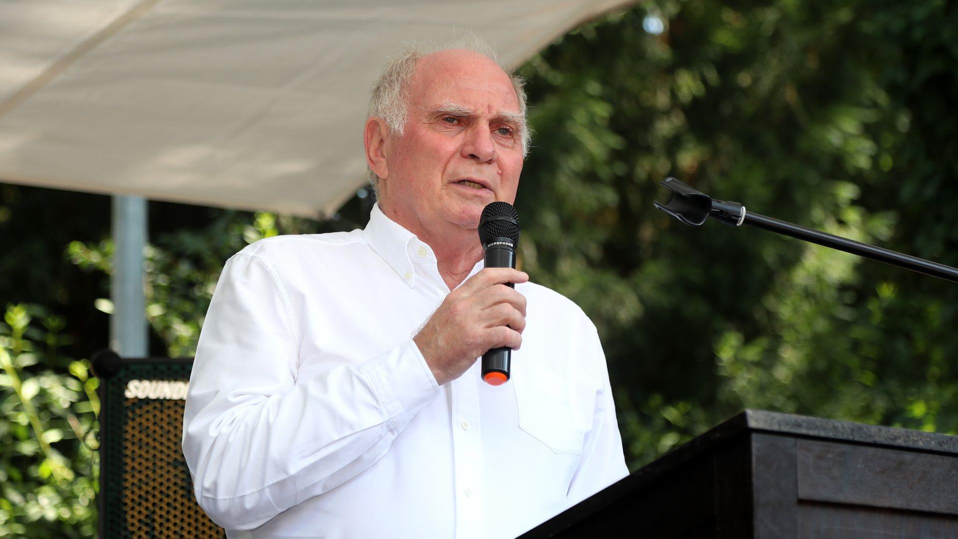 Uli Hoeneß bei einem Termin in München  | picture alliance / Wagner | Ulrich Wagner