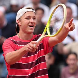 Max Schönhaus jubelt während der French Open