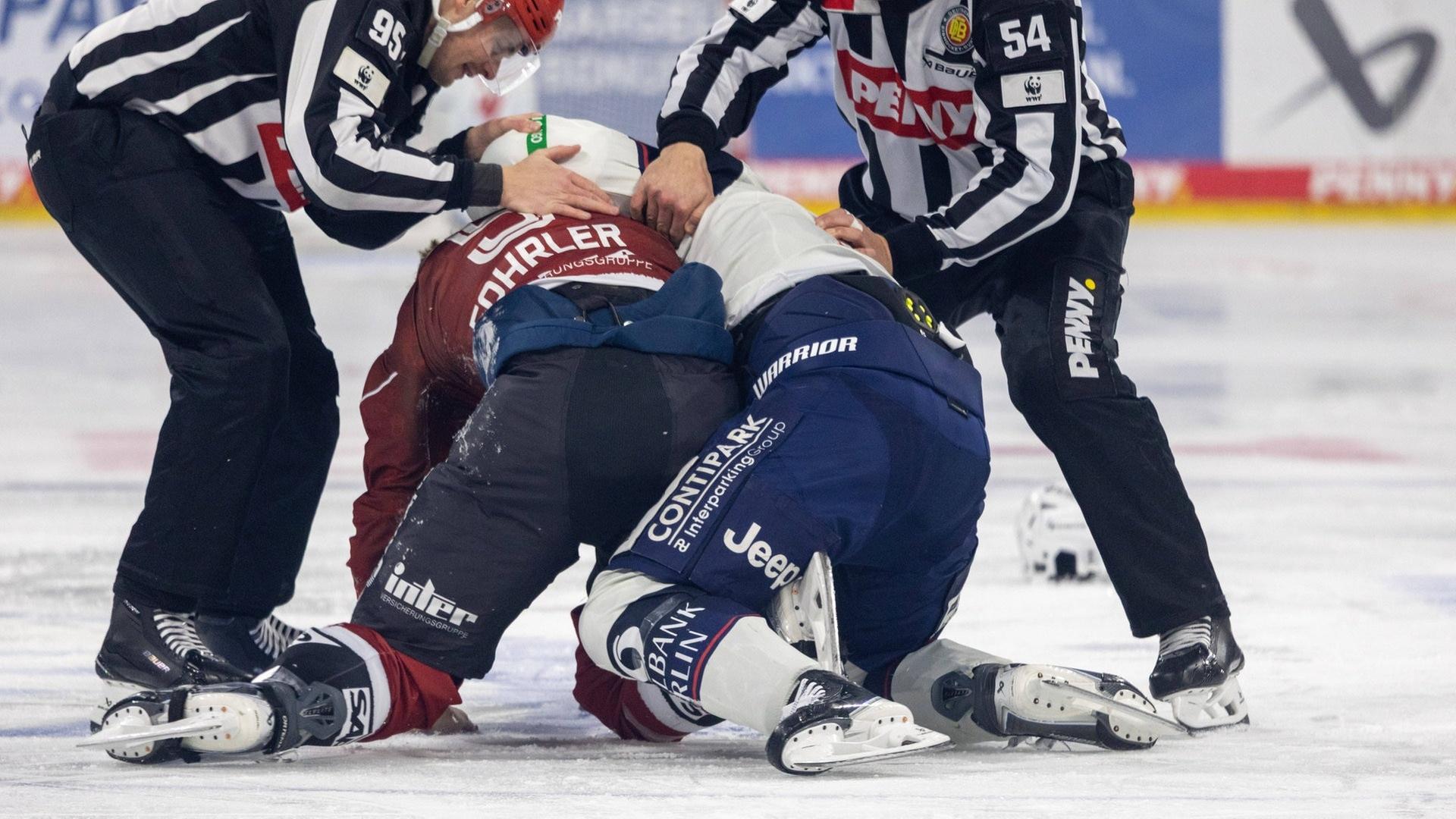 DEL-Finale: Mannheim fordert Meister Eisbären Berlin