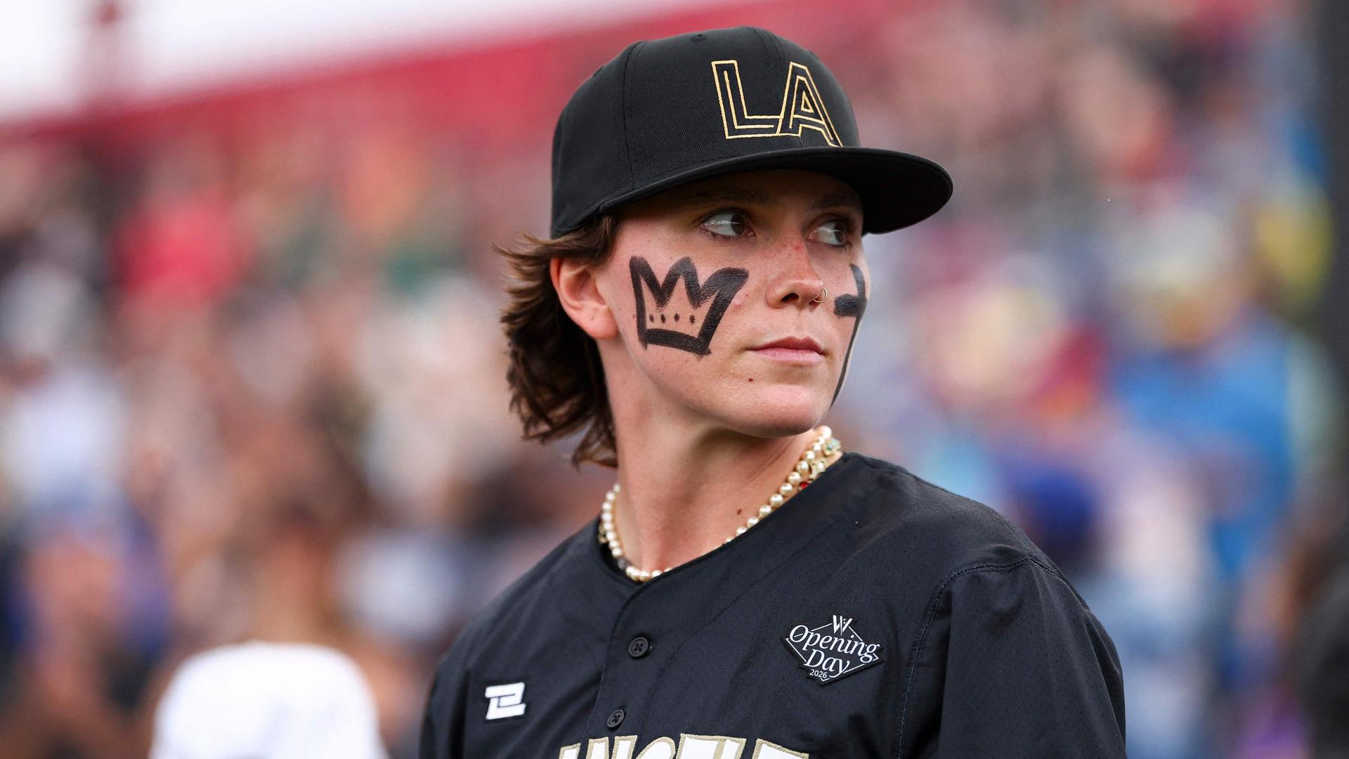 Comeback in einer Männerdomäne - Profi-Frauen-Baseball in den USA