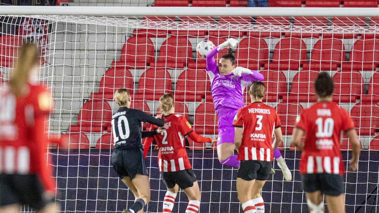 Frankfurt mit einem Bein im Halbfinale — photo: Sportschau Fußball