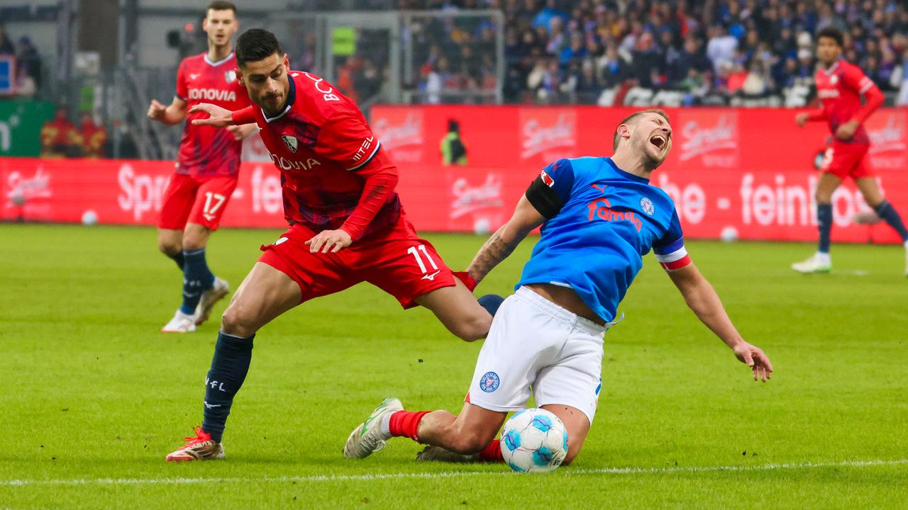 Lewis Holtby wird gefoult | dpa
