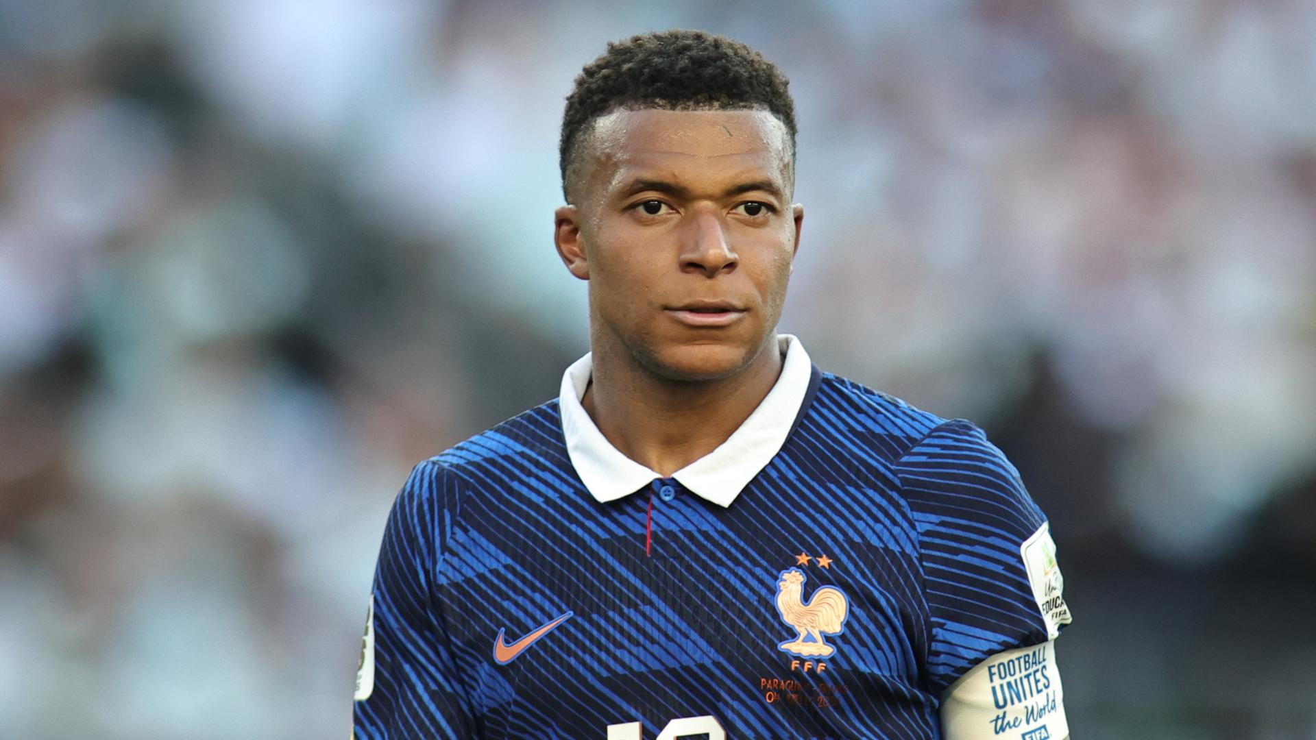 Kylian Mbappé steht für Frankreich gegen Spanien in der Startelf