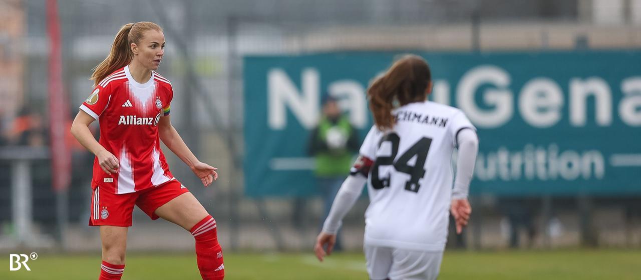Spielszene FC Ingolstadt 04 - FC Bayern Frauen