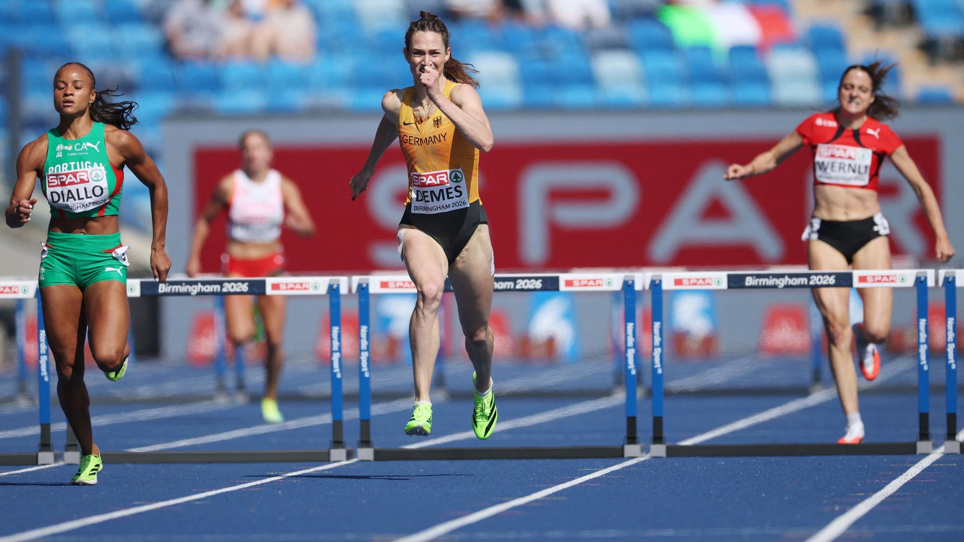 Eileen Demes verpasst das Hürden-Finale knapp