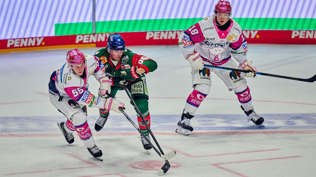 Eisbären beginnen schwach und besiegen Augsburg dennoch
