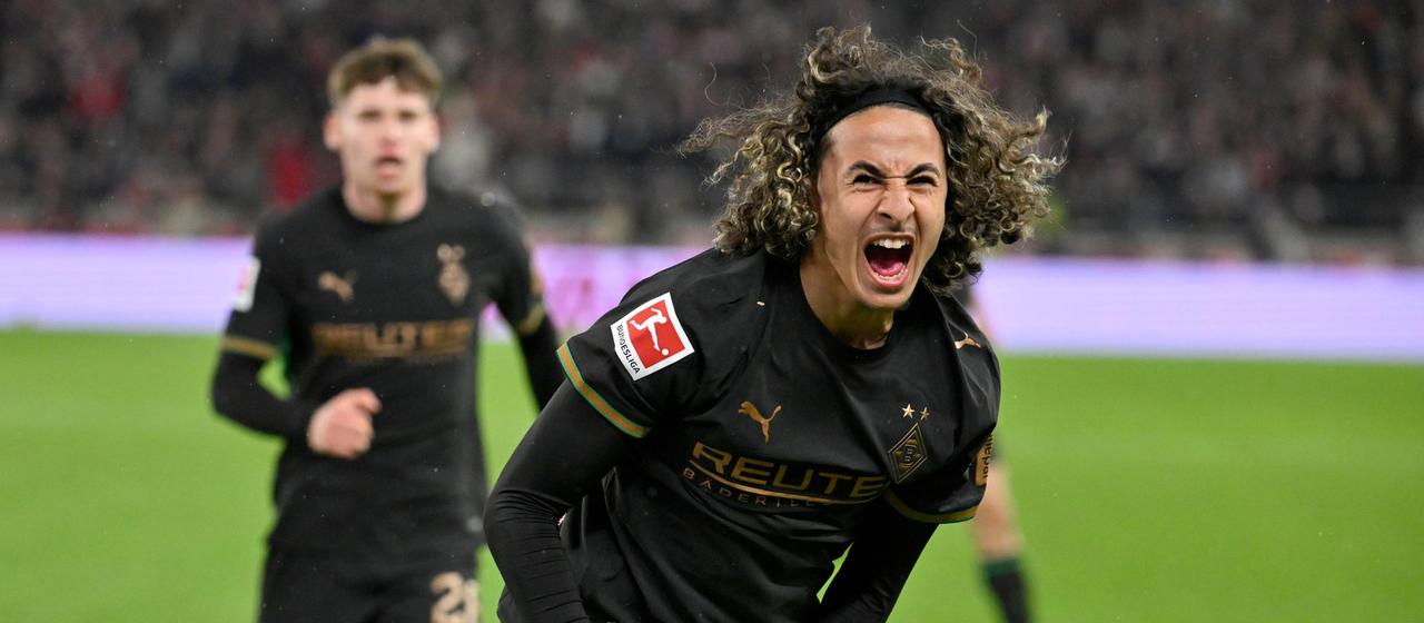 Wael Mohya jubelt nach seinem Treffer zum 3:1 gegen Stuttgart